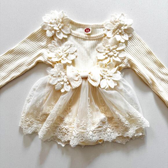 Reverie Threads Other - Reverie Threads Ivory Tulle Dress with Floral Aplique NWOT